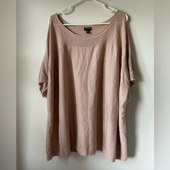 Torrid Pale Pink  Shimmer Pointelle Cold Shoulder Dolman Top - Picture 1 of 4